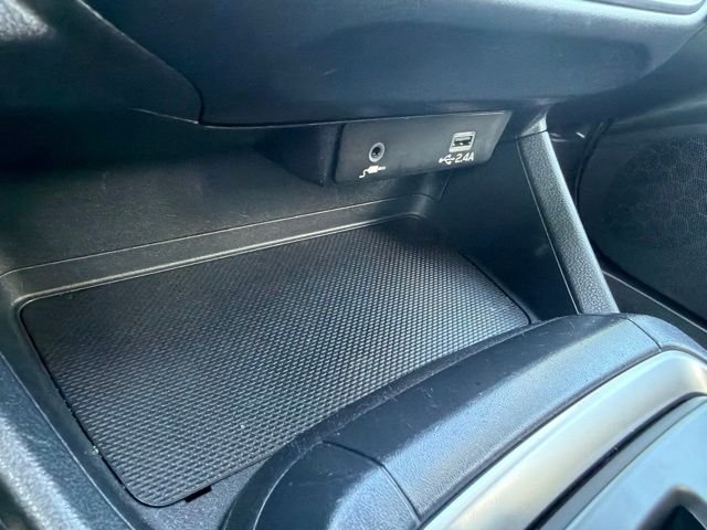 Used 2025 Blue Subaru Base image 18