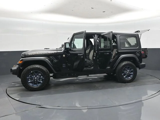 New 2026 Black Clear-Coat Exterior Paint Jeep 85th Anniversary Edition image 51