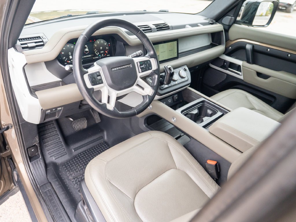 Used 2024 Beige Land Rover S image 12