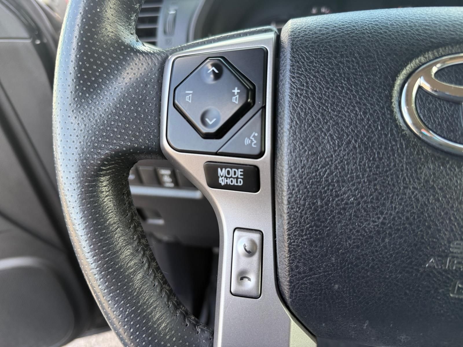 Used 2020 Midnight Black Metallic Toyota SR5 image 26