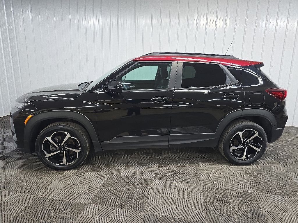 Used 2022 Black Metallic Chevrolet RS image 5