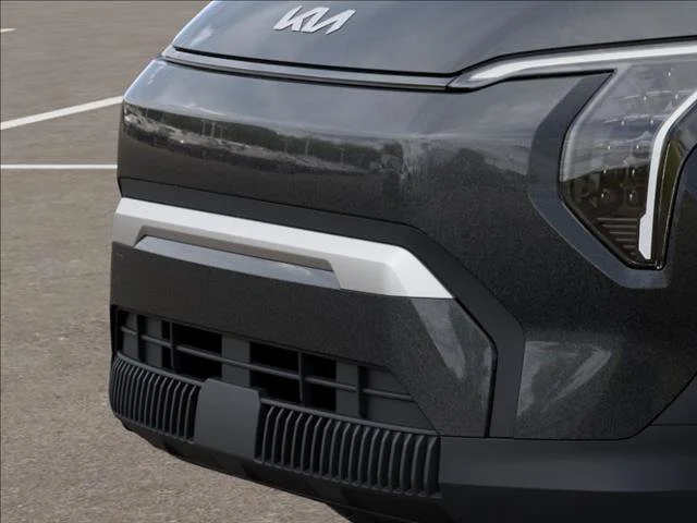 New 2027 Interstellar Gray Kia Wind image 12