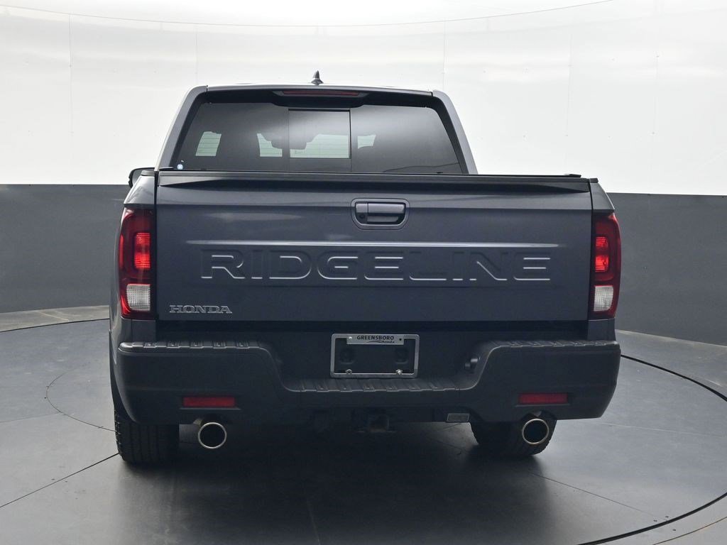 Certified Used 2024 Modern Steel Metallic Honda RTL image 5