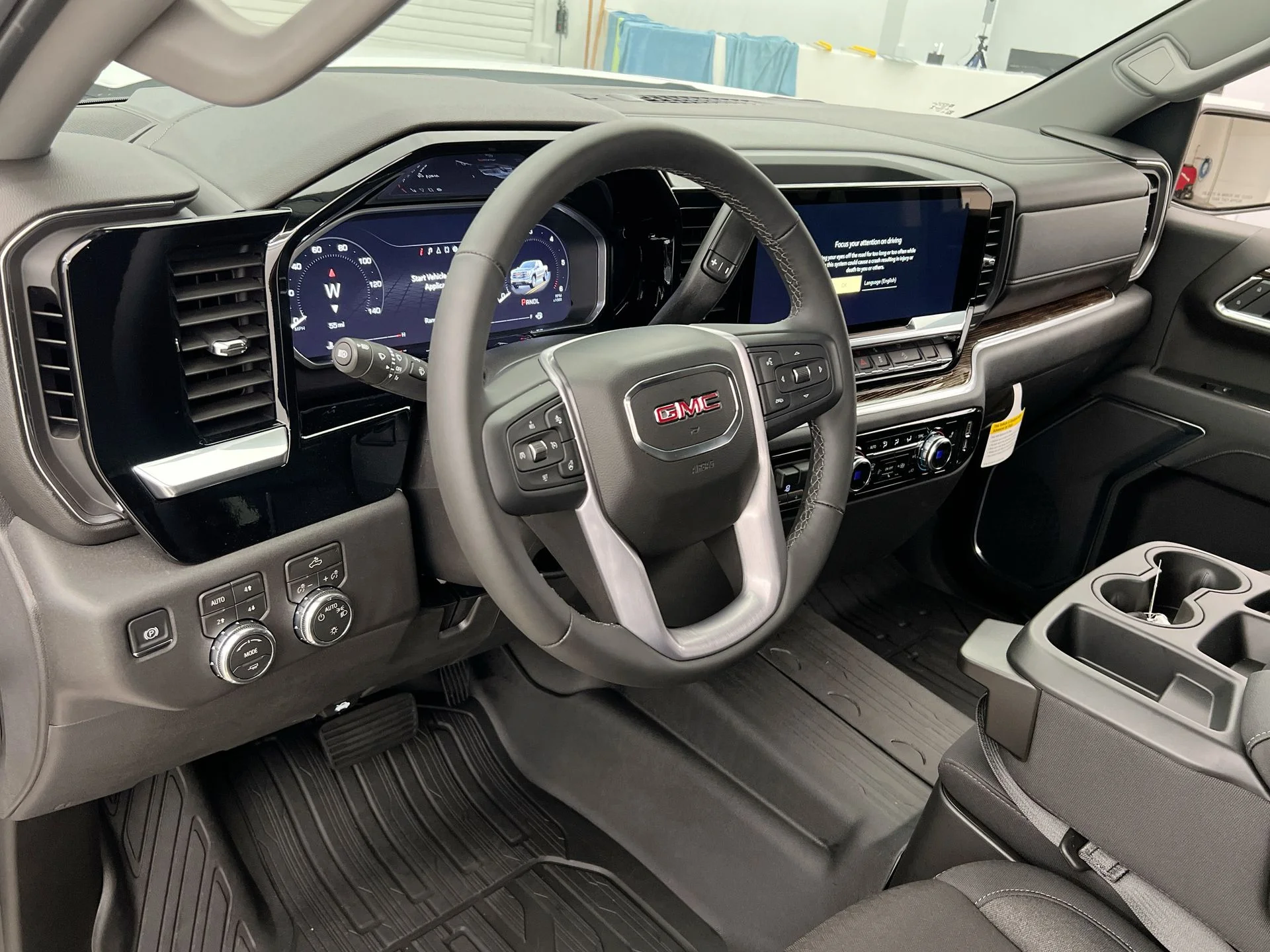 New 2026 Summit White GMC SLE image 62