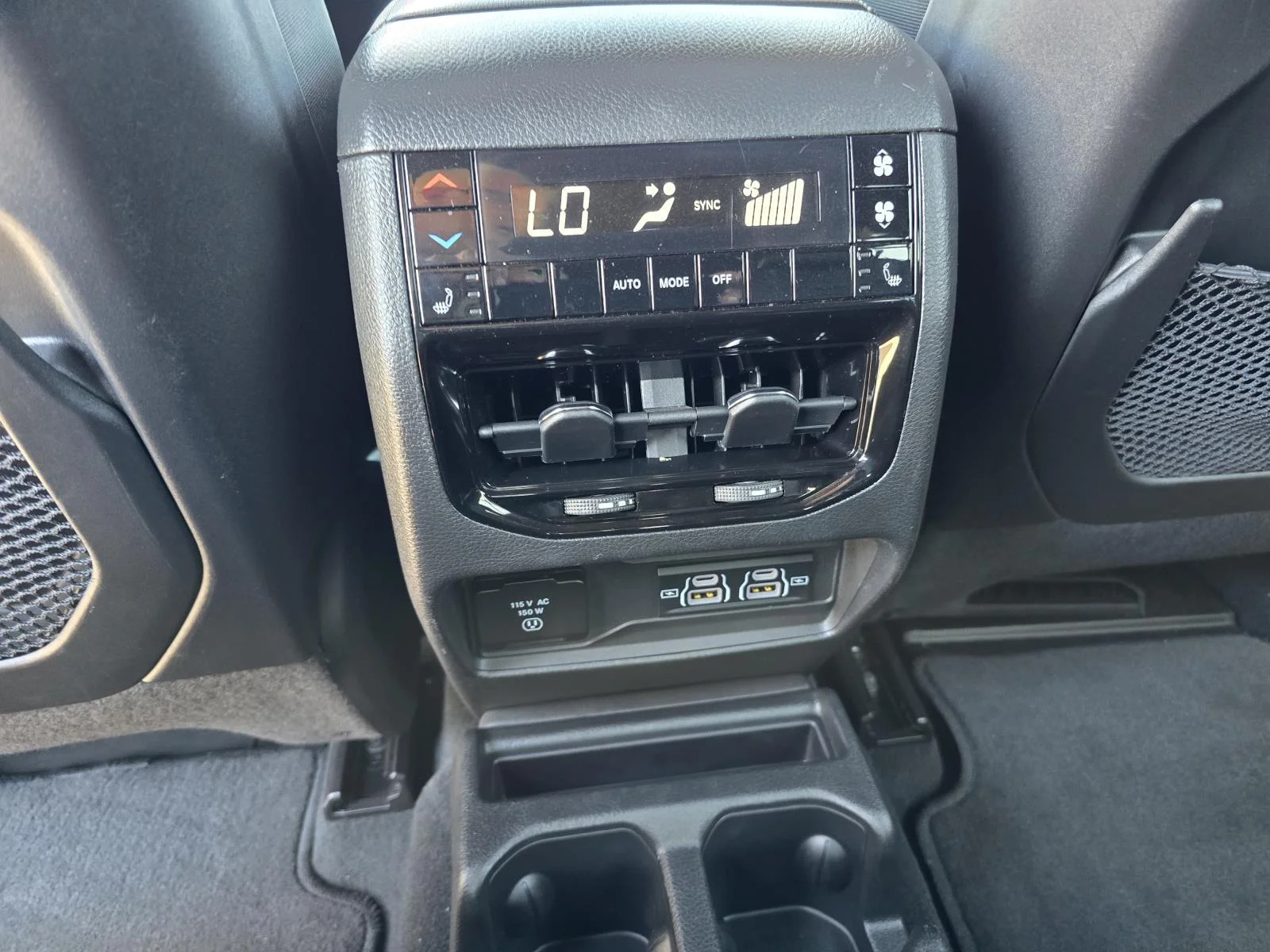 Used 2024 Black Jeep Limited 4x4 image 12