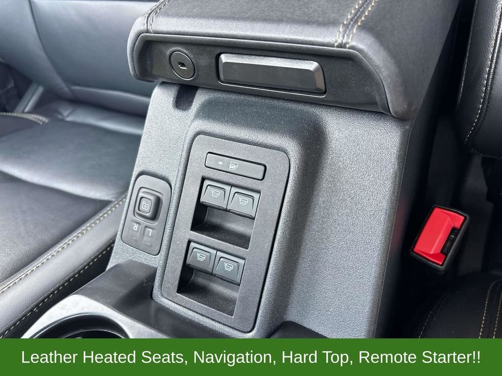 Used 2025 Blue Ford Badlands image 28