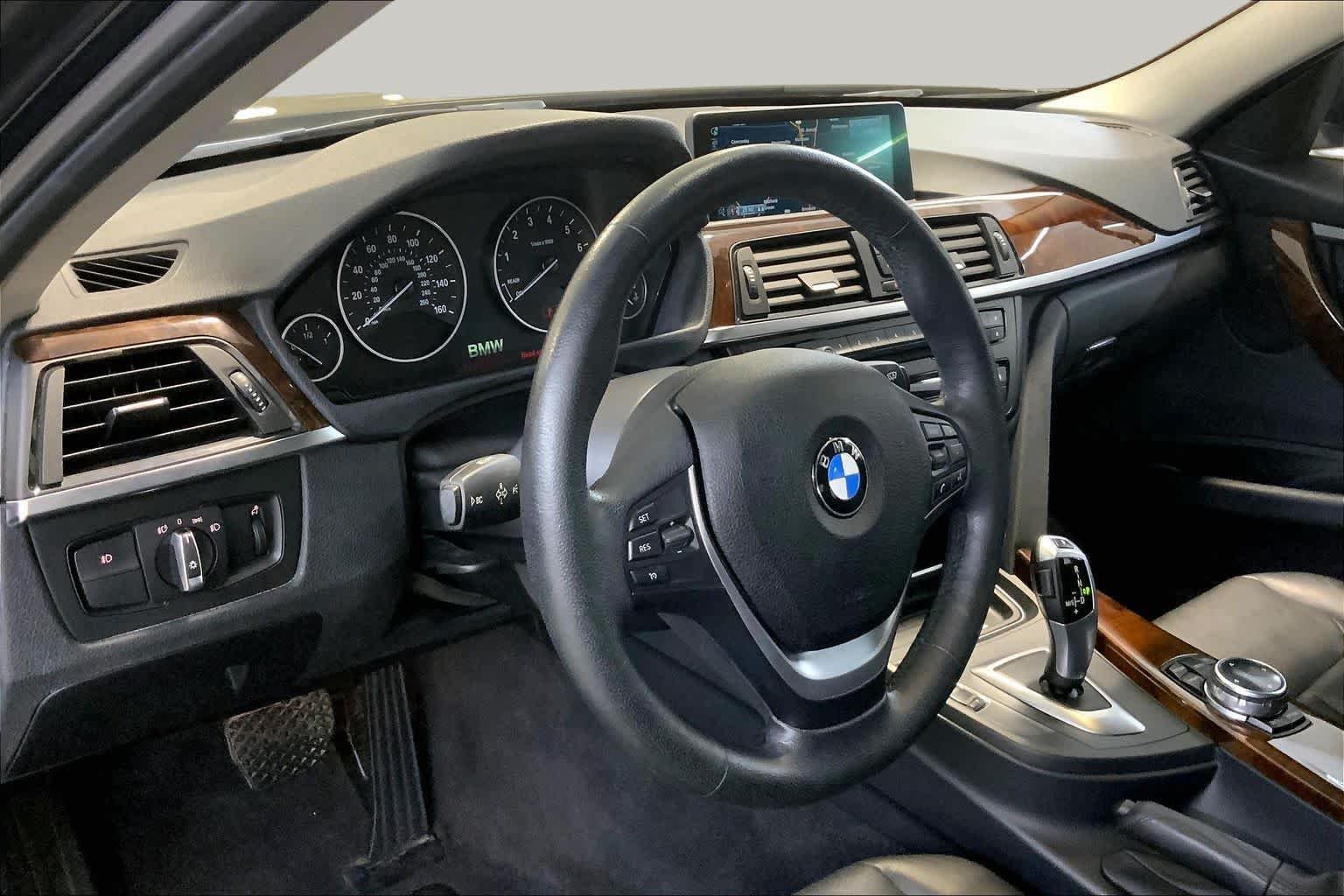 Used 2014 Black Sapphire Metallic BMW 328i xDrive image 17
