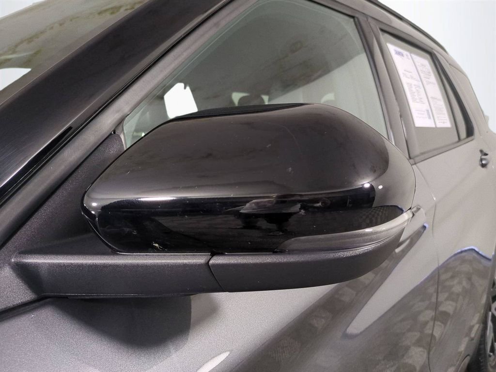 2025 Ford Explorer ST - Photo 12