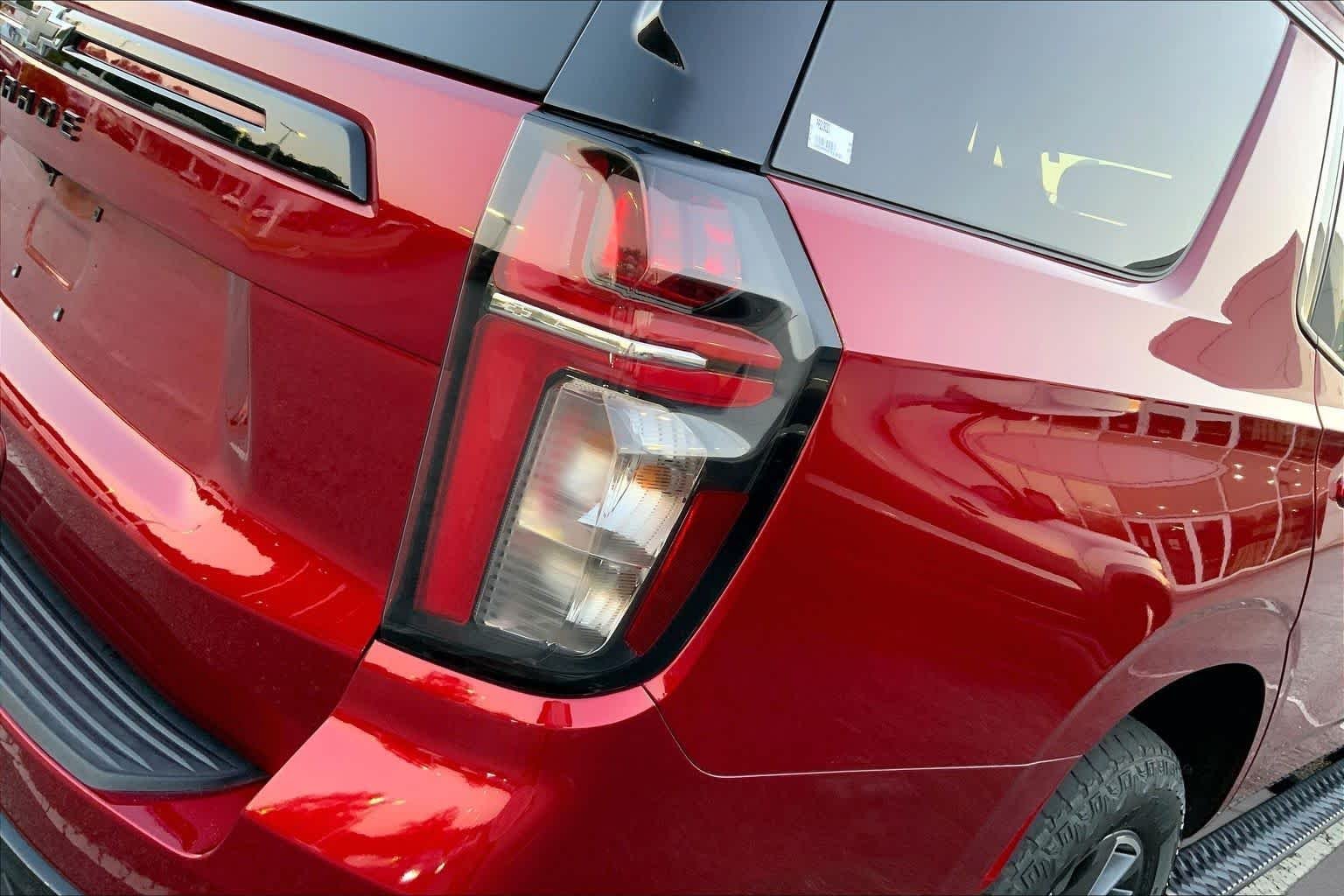 Used 2023 Radiant Red Tintcoat Chevrolet Z71 image 24