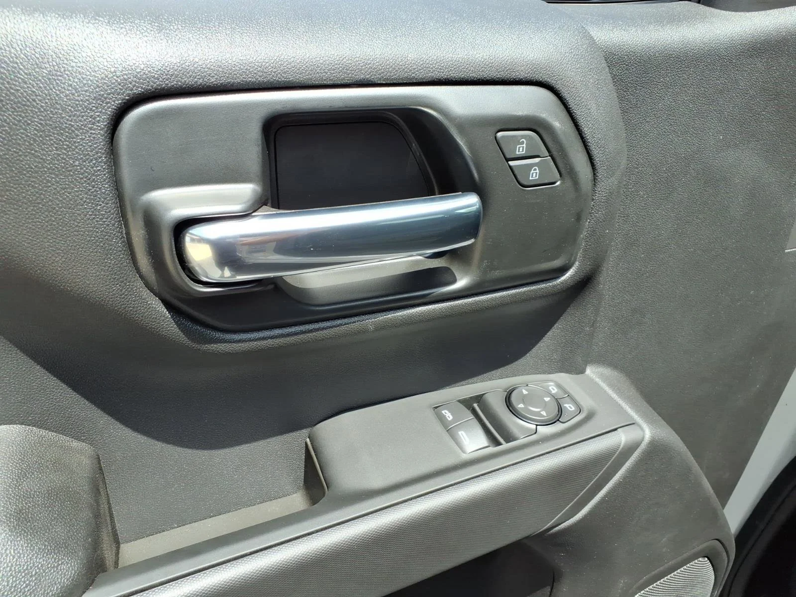 2026 GMC Sierra 1500 Pro - Photo 9