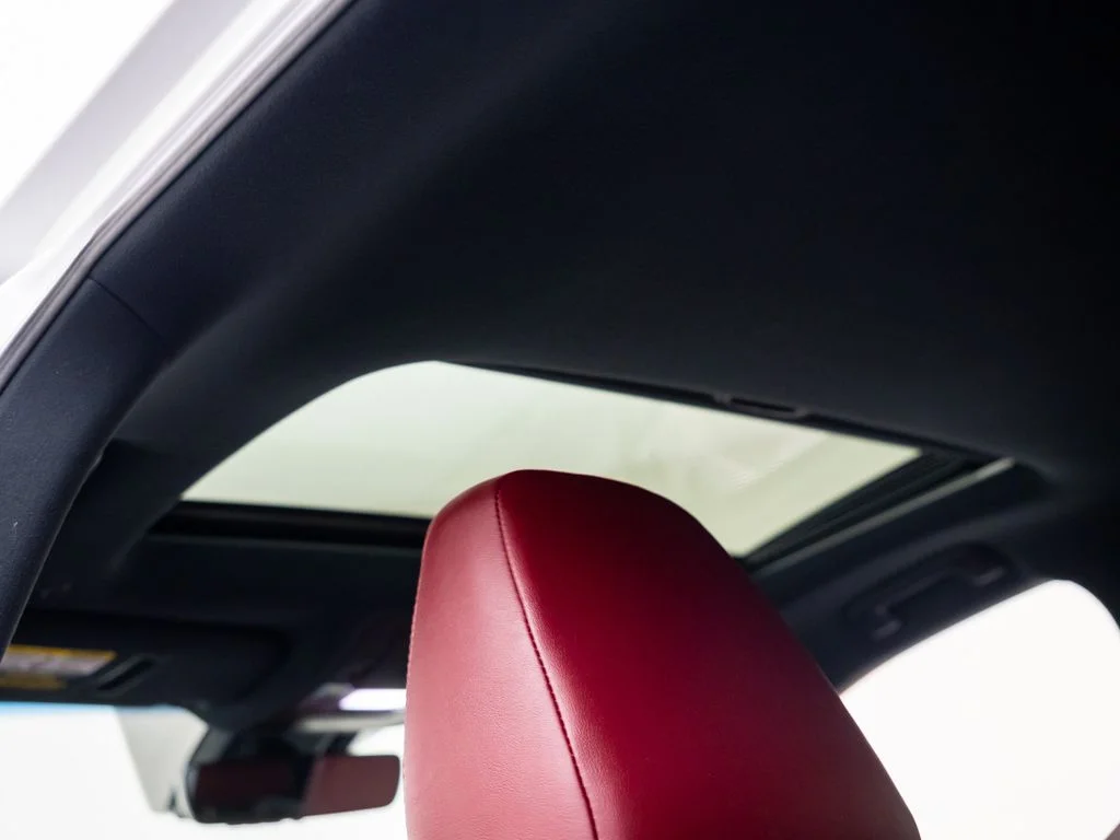 Used 2017 White Lexus 350 F Sport image 18