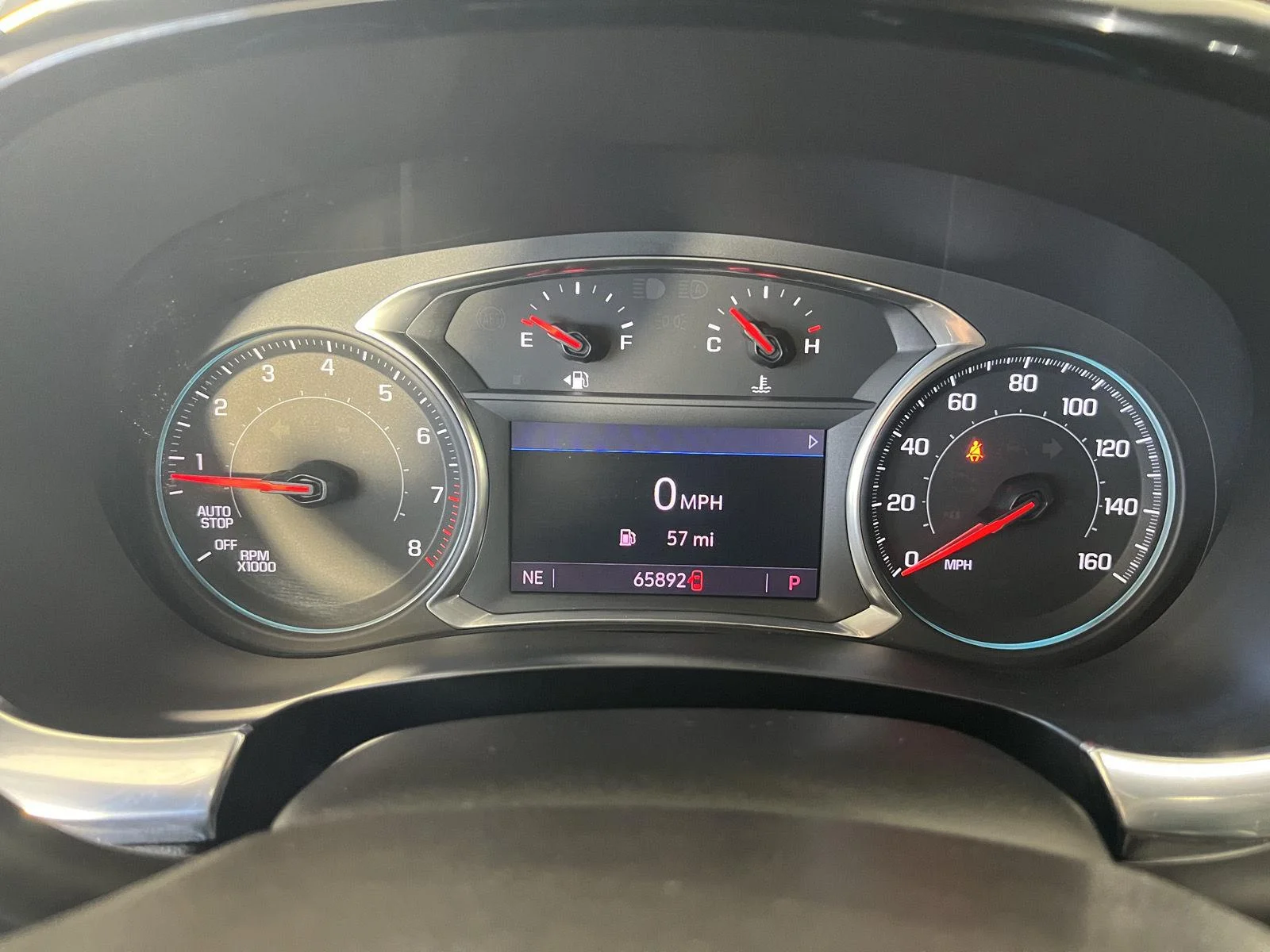 Used 2022 Silver Sage Metallic Chevrolet LT Cloth image 11