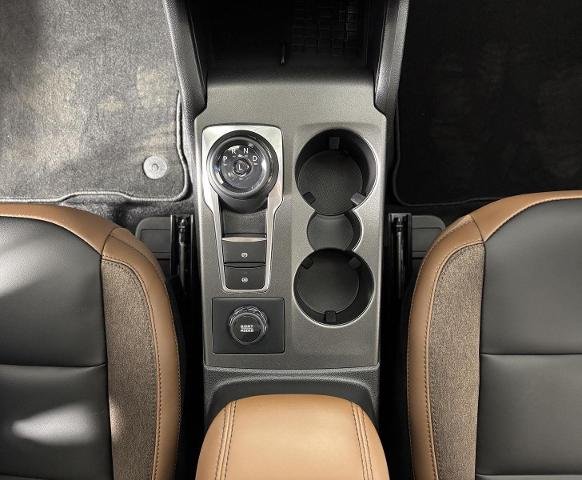 New 2025 Velocity Blue Metallic Ford Outer Banks® image 36