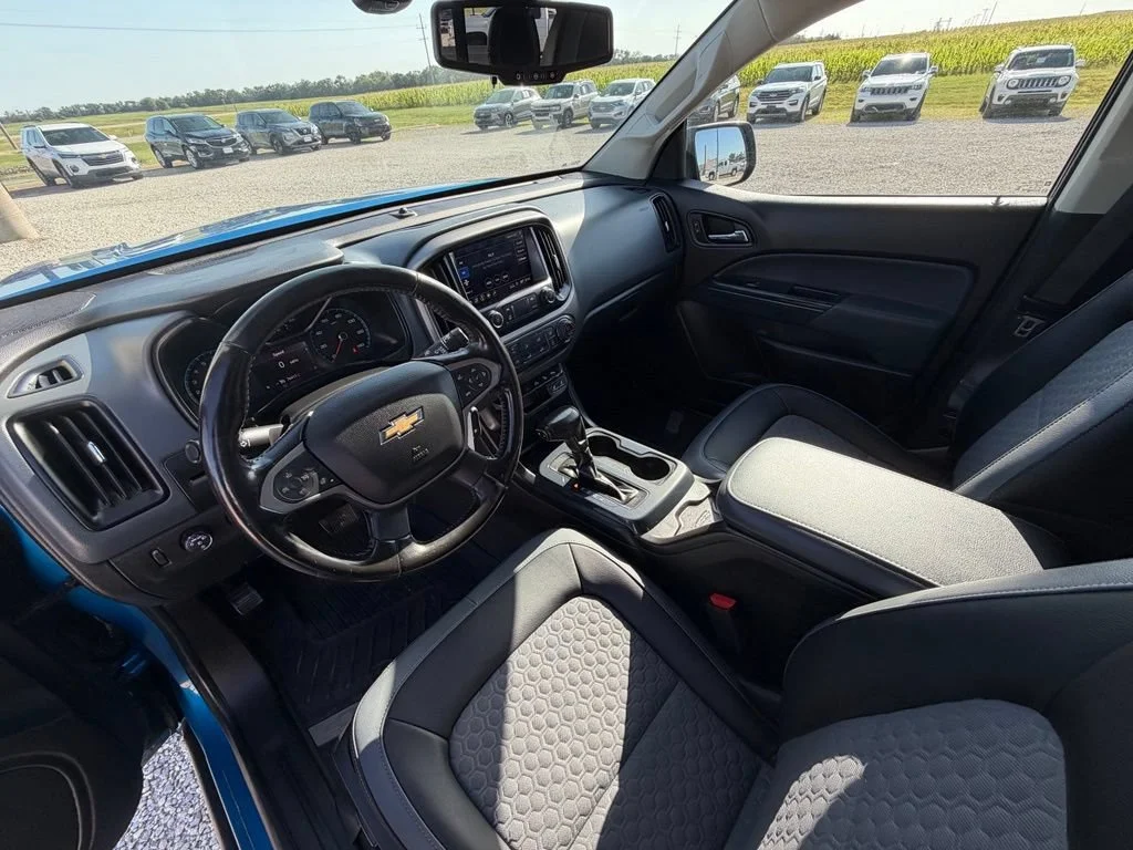 Used 2021 BRIGHT BLUE METALLIC Chevrolet 4WD Z71 image 14