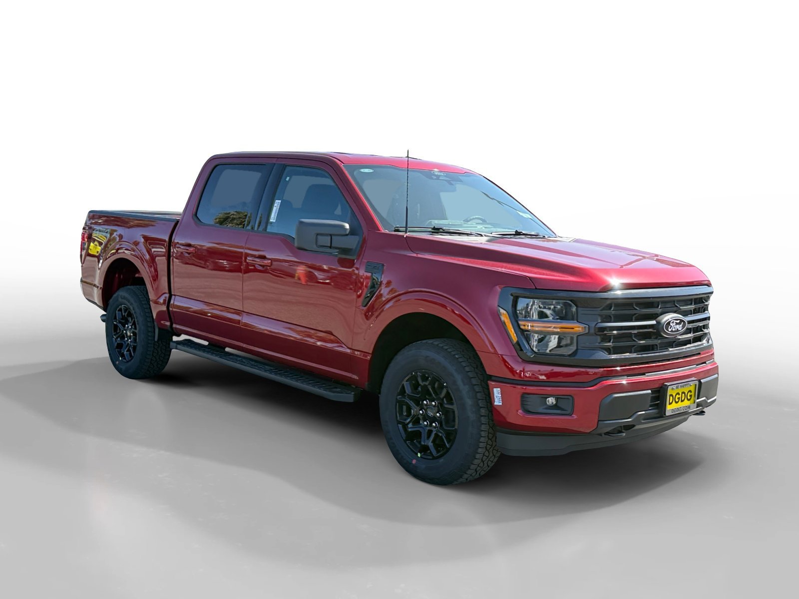 New 2026 Ruby Red Metallic Tinted Clearcoat Ford XLT image 7