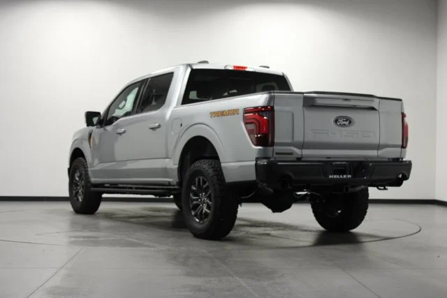 New 2026 Iconic Silver Metallic Ford Tremor® image 32