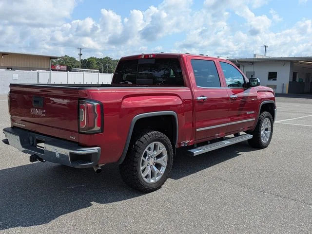 Used 2018 Quartz GMC SLT image 3