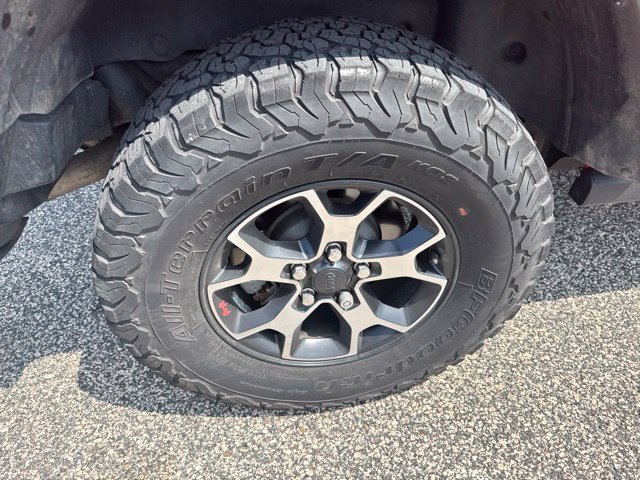 Used 2018 Orange Jeep Unlimited Rubicon image 11
