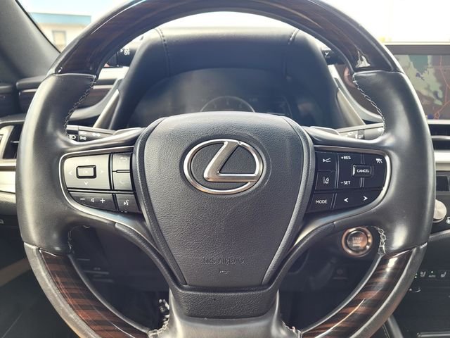 Used 2021 Black Lexus 350 Luxury image 26