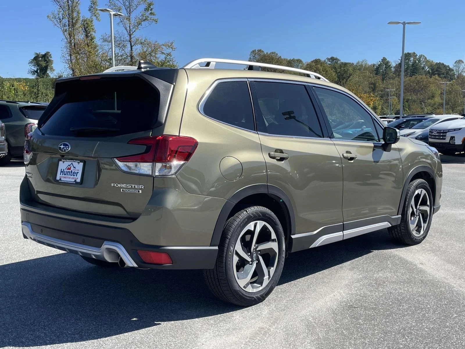 Used 2024 Autumn Green Metallic Subaru Touring image 31