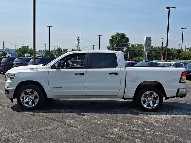 Used 2023 White Ram Big Horn/Lone Star image 5