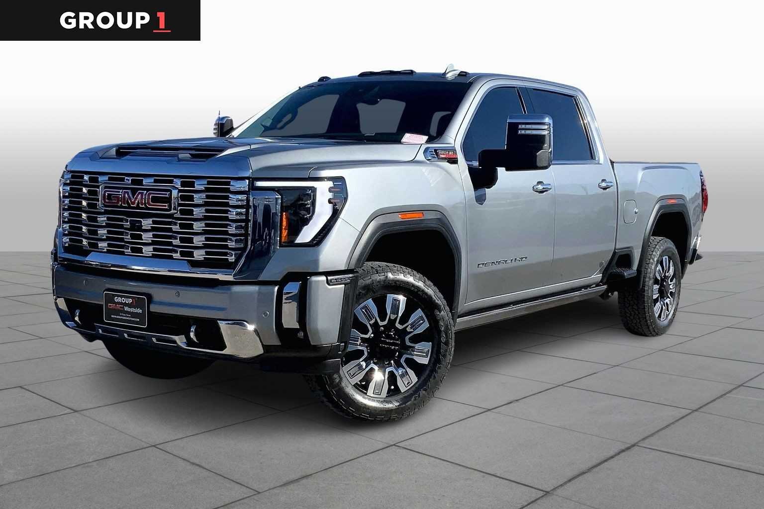 2024 GMC Sierra 4WD Crew Cab Standard Box Denali's photo