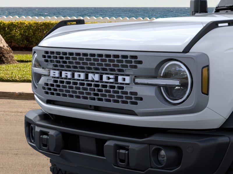 New 2026 Oxford White Ford Badlands® image 19