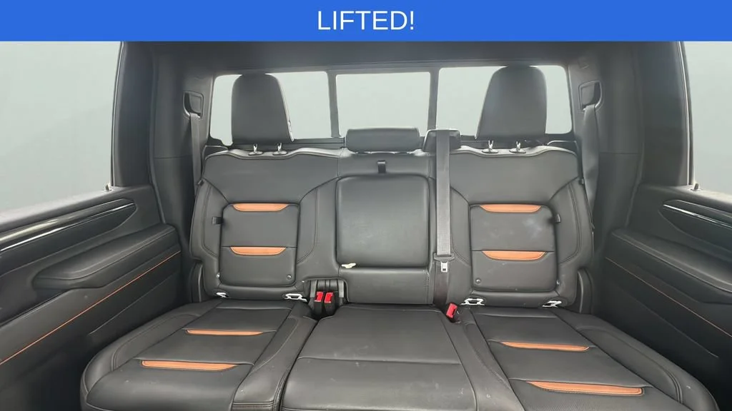 2024 GMC Sierra 2500HD AT4 - Photo 16