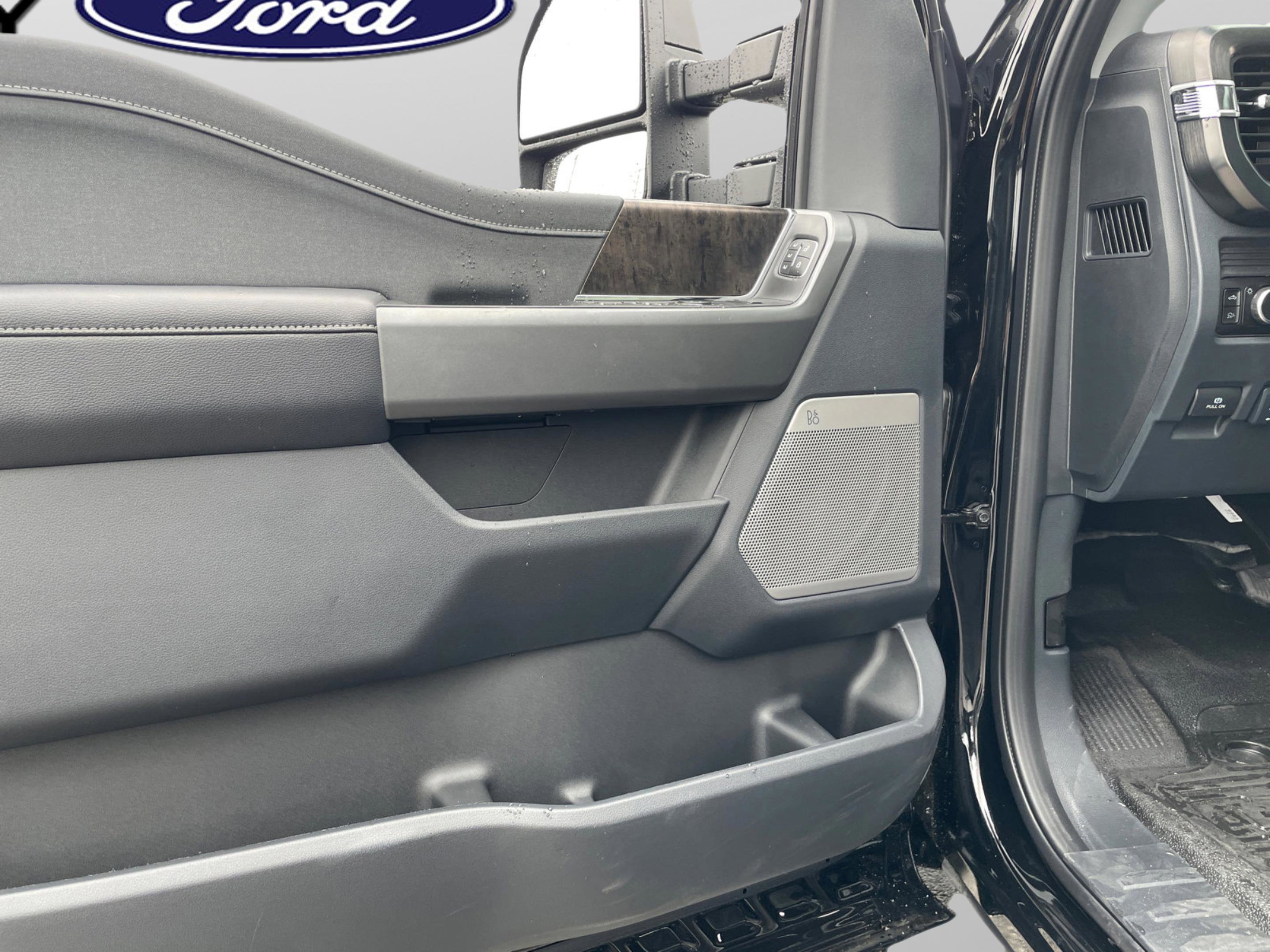 2026 Ford F-350 Super Duty Lariat - Photo 27