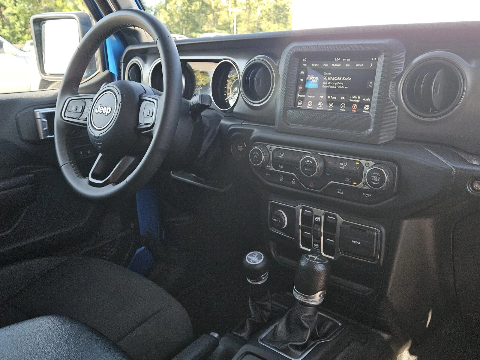 2023 Jeep Wrangler 4-Door High Tide - Photo 27