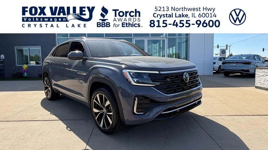 2026 Volkswagen Atlas Cross Sport 2.0T SEL Premium R-Line 4MOTION's photo