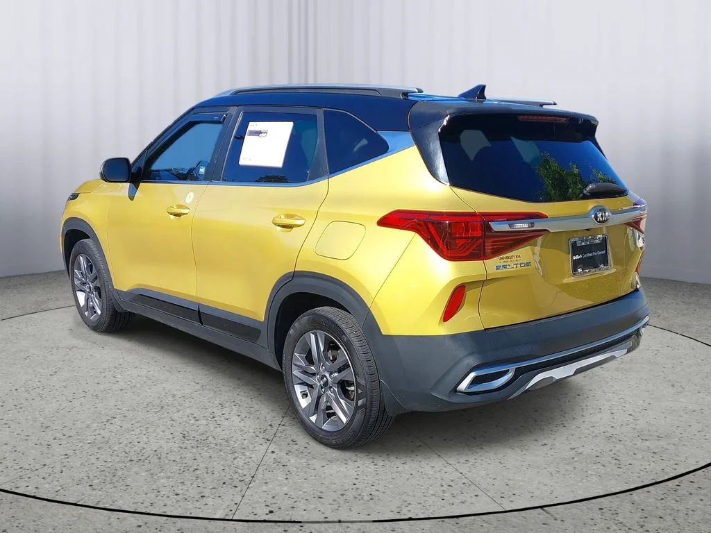 Used 2021 Yellow Kia S image 5