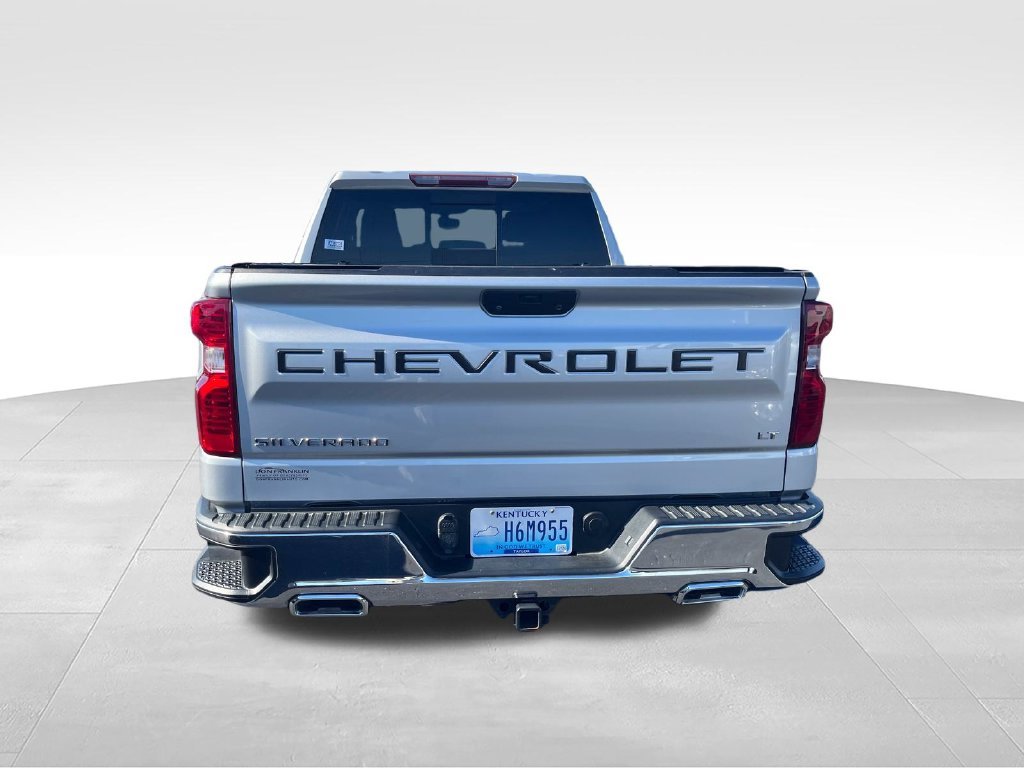 Used 2021 Silver Chevrolet LT image 4