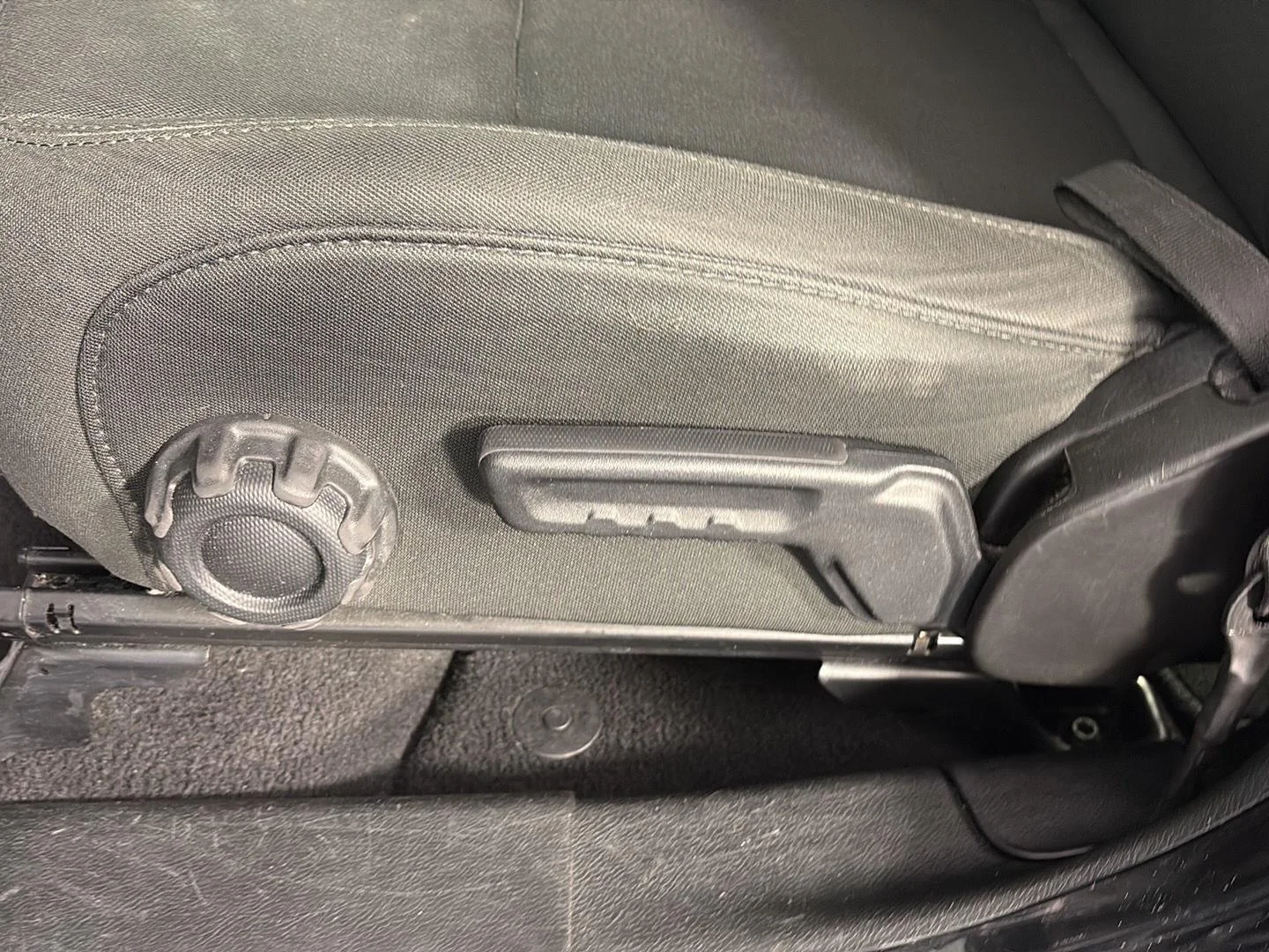 Used 2021 Black Clearcoat Jeep Unlimited Sport S image 25