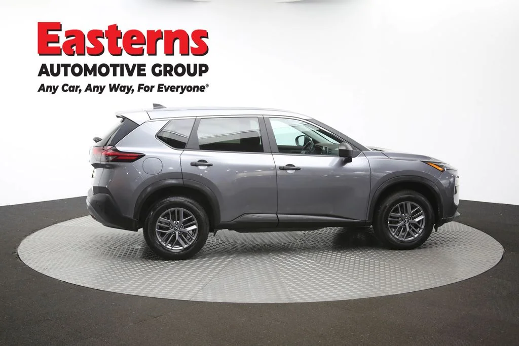 Used 2023 Gray Nissan S image 44