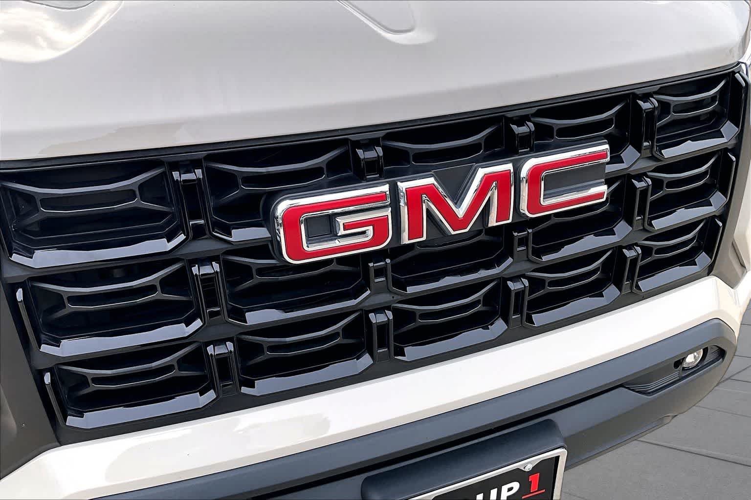 Used 2026 Coastal Dune GMC 2WD Elevation image 31