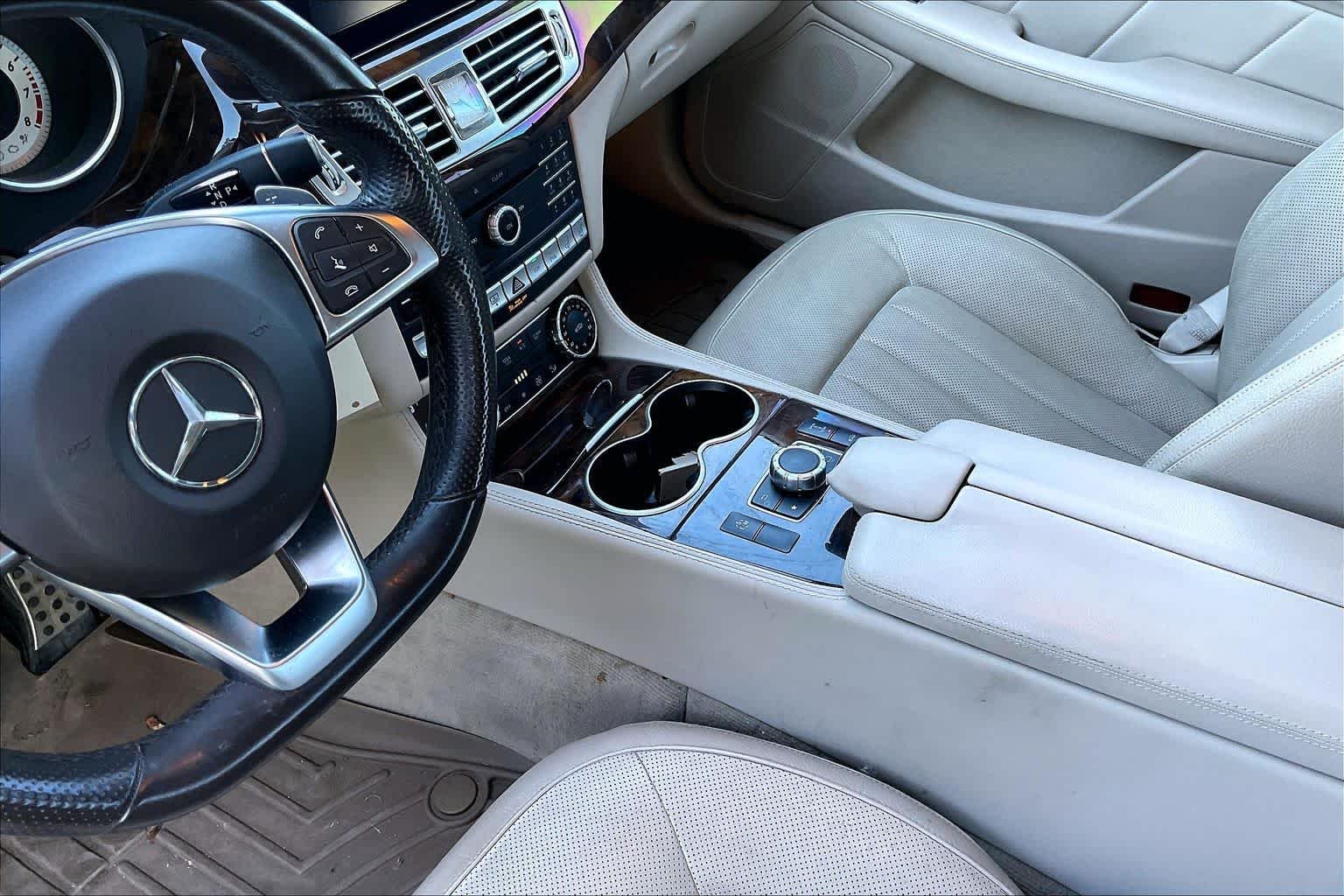 Used 2018 designo Diamond White Metallic Mercedes-Benz CLS 550 image 16