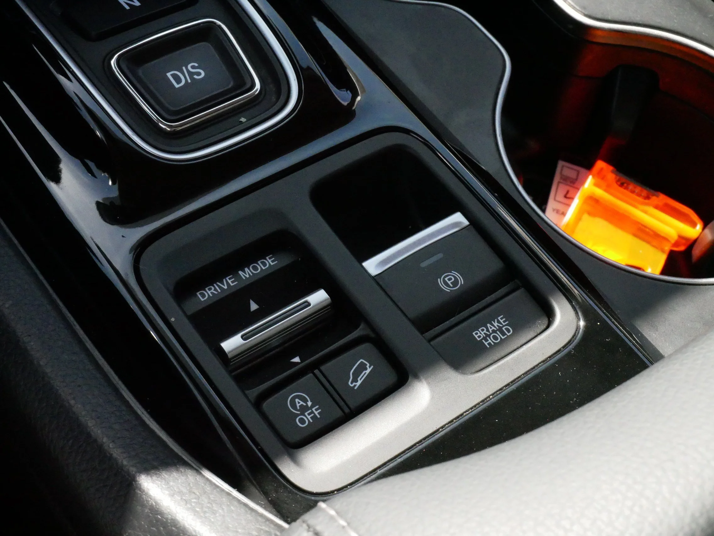 2025 Honda Pilot EX-L - Photo 25