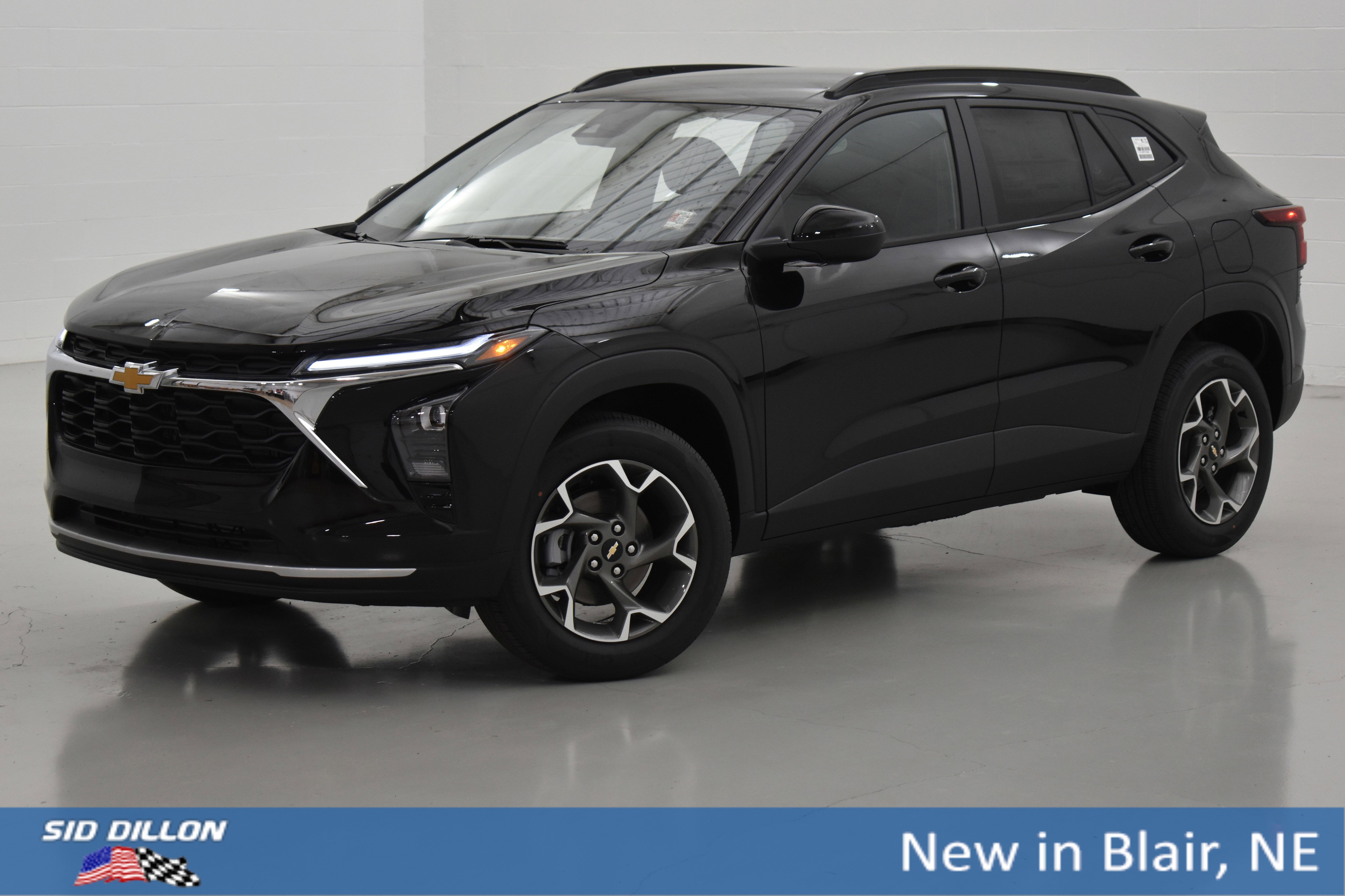 New 2026 Mosaic Black Metallic Chevrolet LT image 1