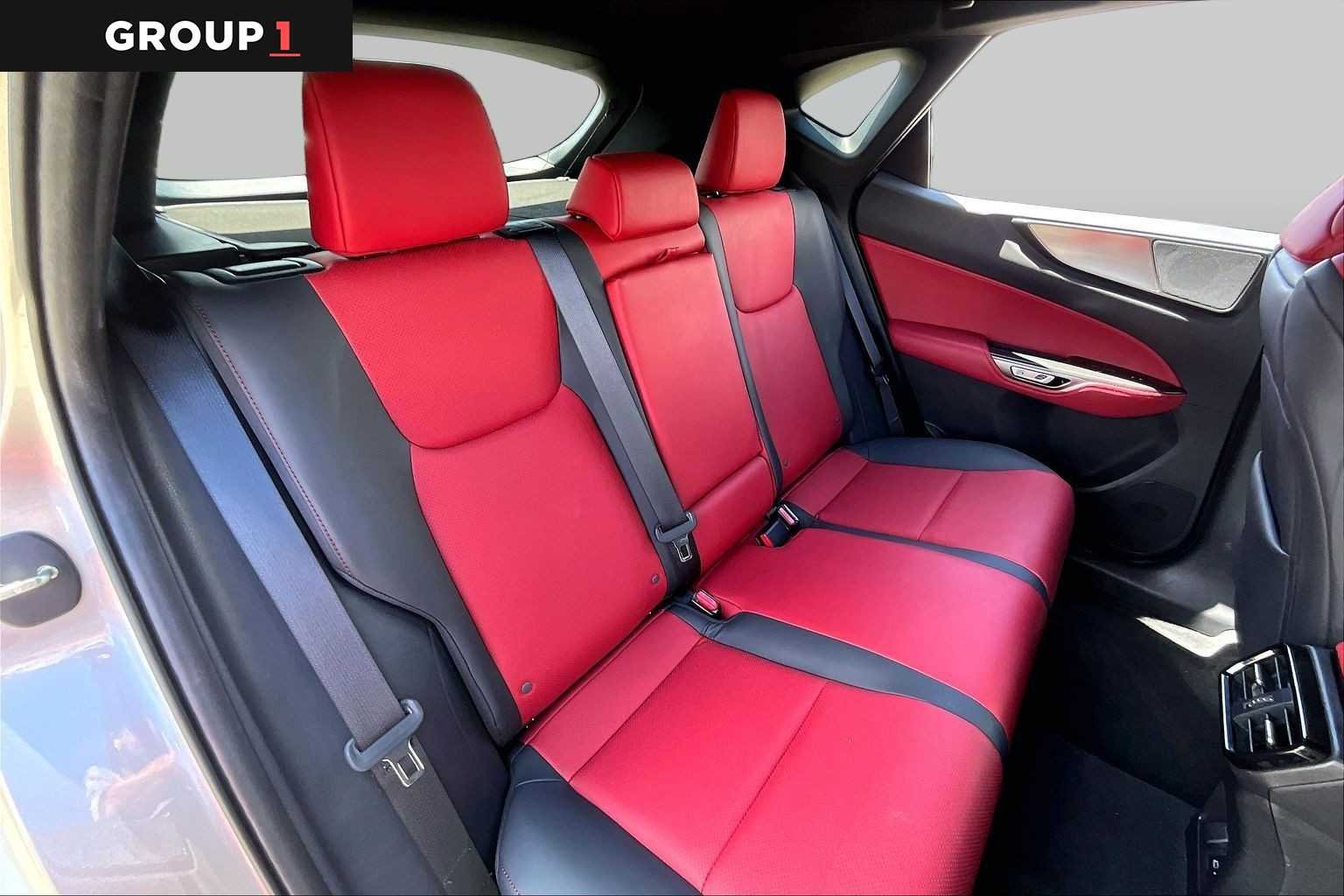 Used 2024 Atomic Silver Lexus F SPORT Handling image 17