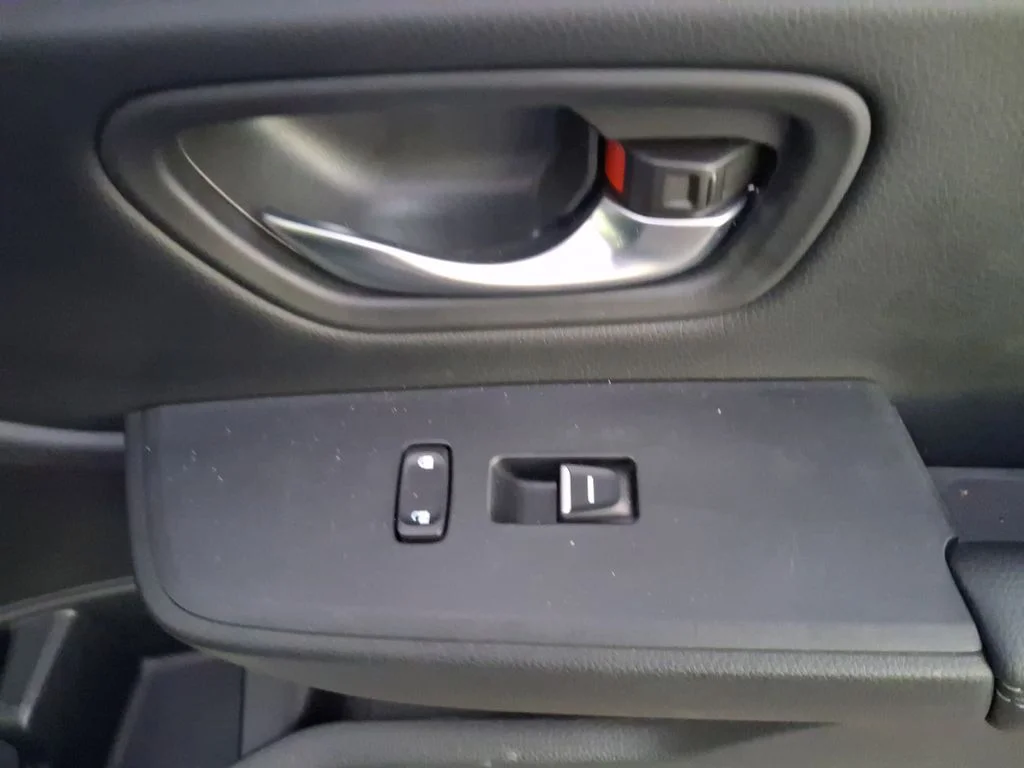 Used 2025 White Honda Touring image 34