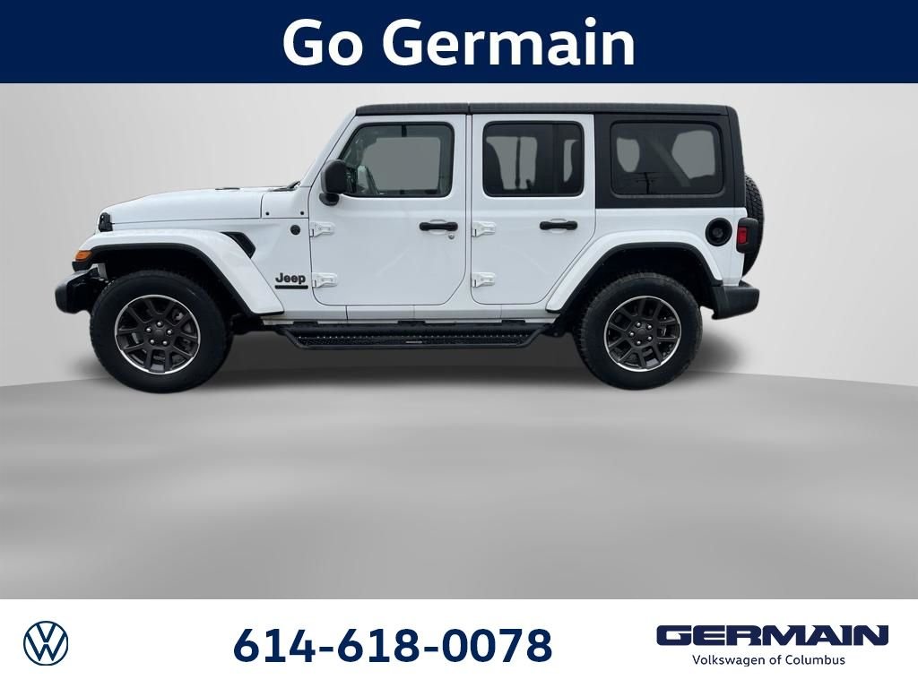 Used 2021 White Jeep Unlimited Sport image 3
