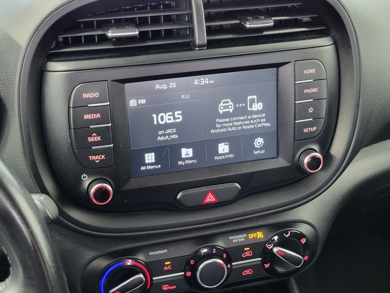 Used 2020 White Kia GT-Line image 19