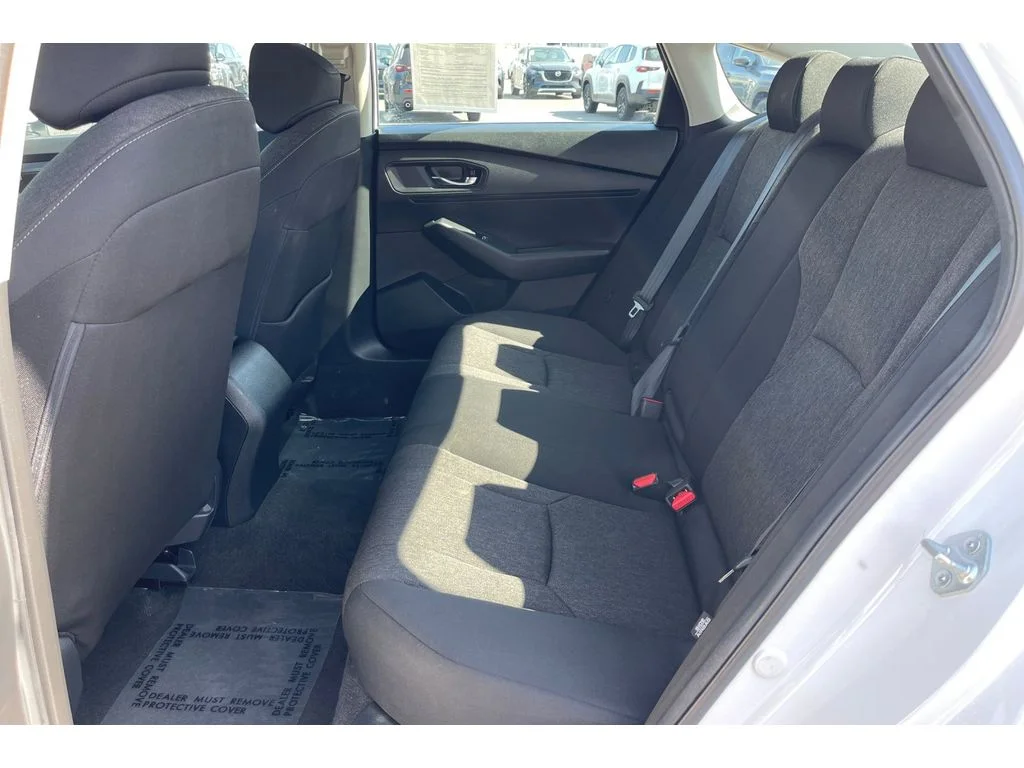 Used 2024 Platinum White Pearl Honda LX image 14
