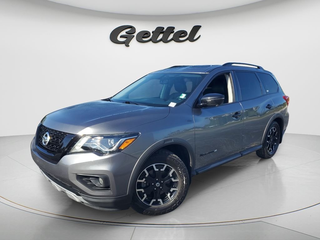 2020 Nissan Pathfinder SL 2WD's photo