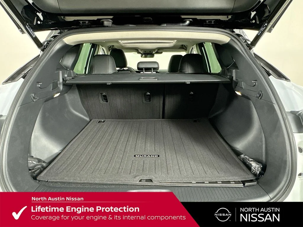 New 2026 White Nissan Platinum image 32