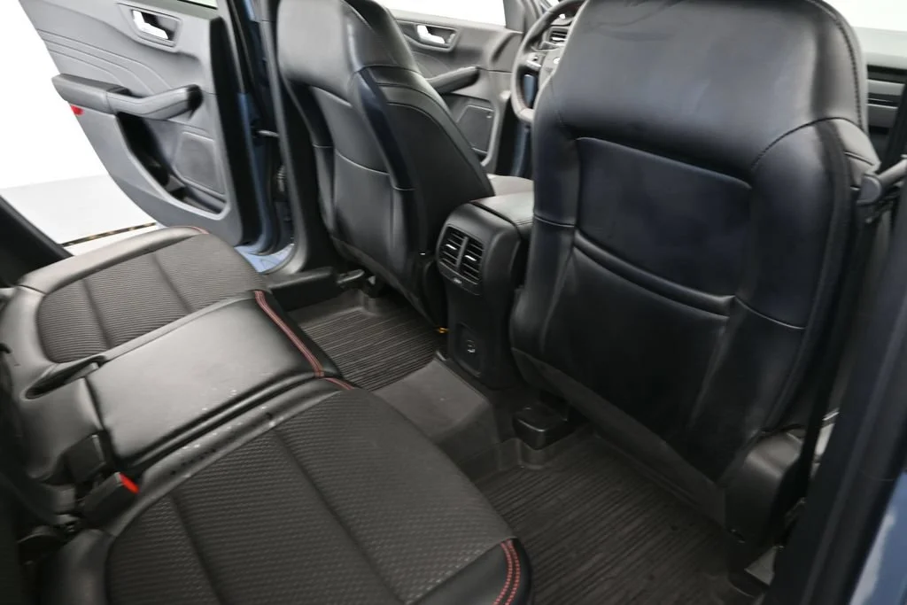 Used 2023 Blue Ford ST-Line Select image 13