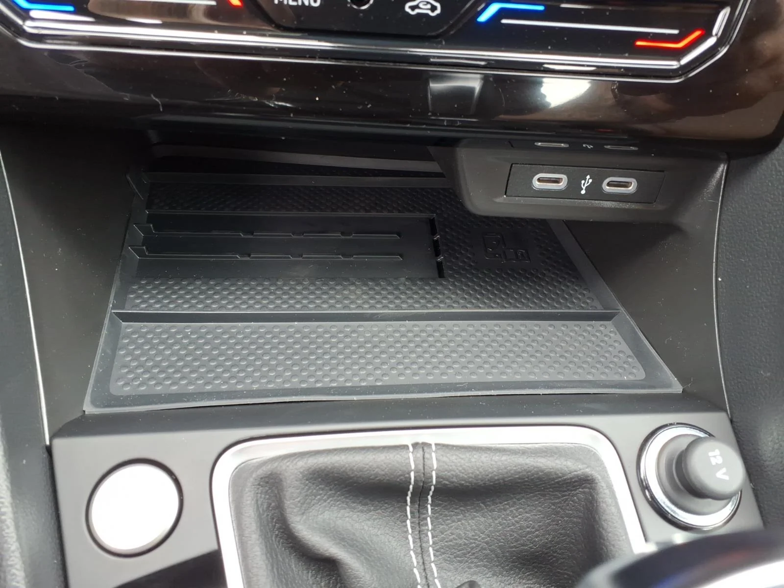 New 2026 Deep Black Pearl Volkswagen SEL AUTO image 8