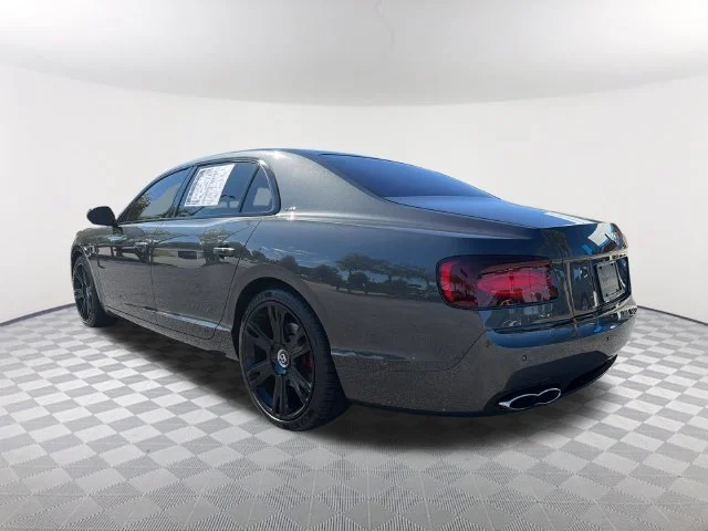 Used 2017 Black Bentley V8 S image 7