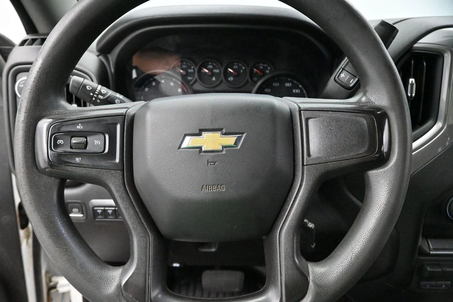 Used 2021 SUMMIT WHITE Chevrolet Work Truck image 15